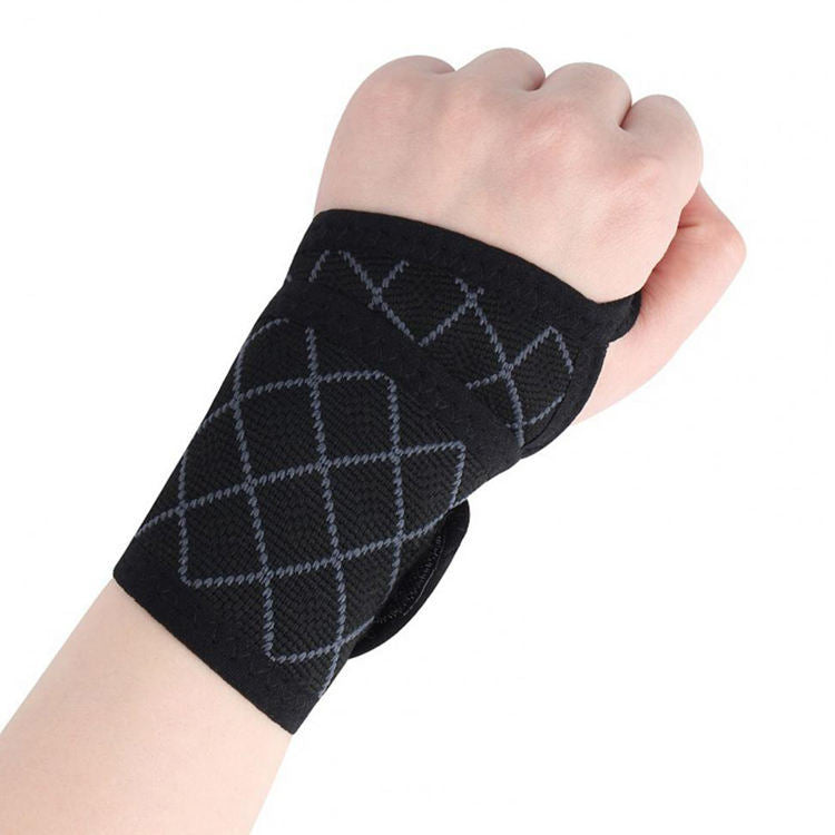 Lightweight Adjustable Wrist Brace